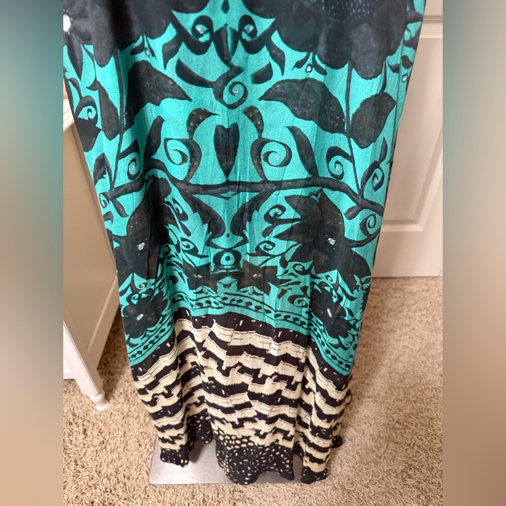 Camilla Turquoise and Black Embellished Dress - Picture 4 of 12